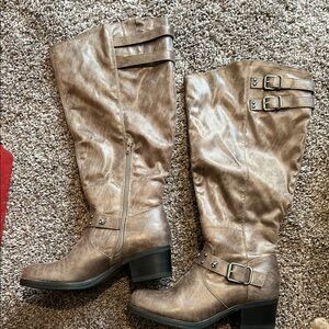Carlos Santana Wide Calf Boots